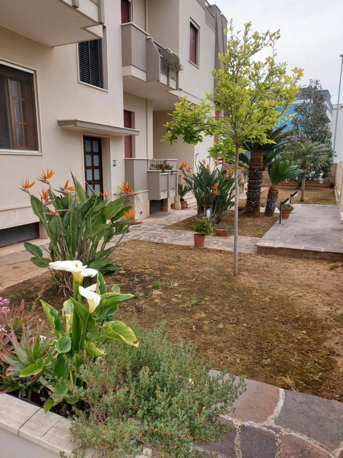 Le Strelizie Apartment Arnesano Exterior foto